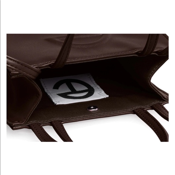 Telfar Shopping Bag (Chocolate Small) - Picture 4 of 4